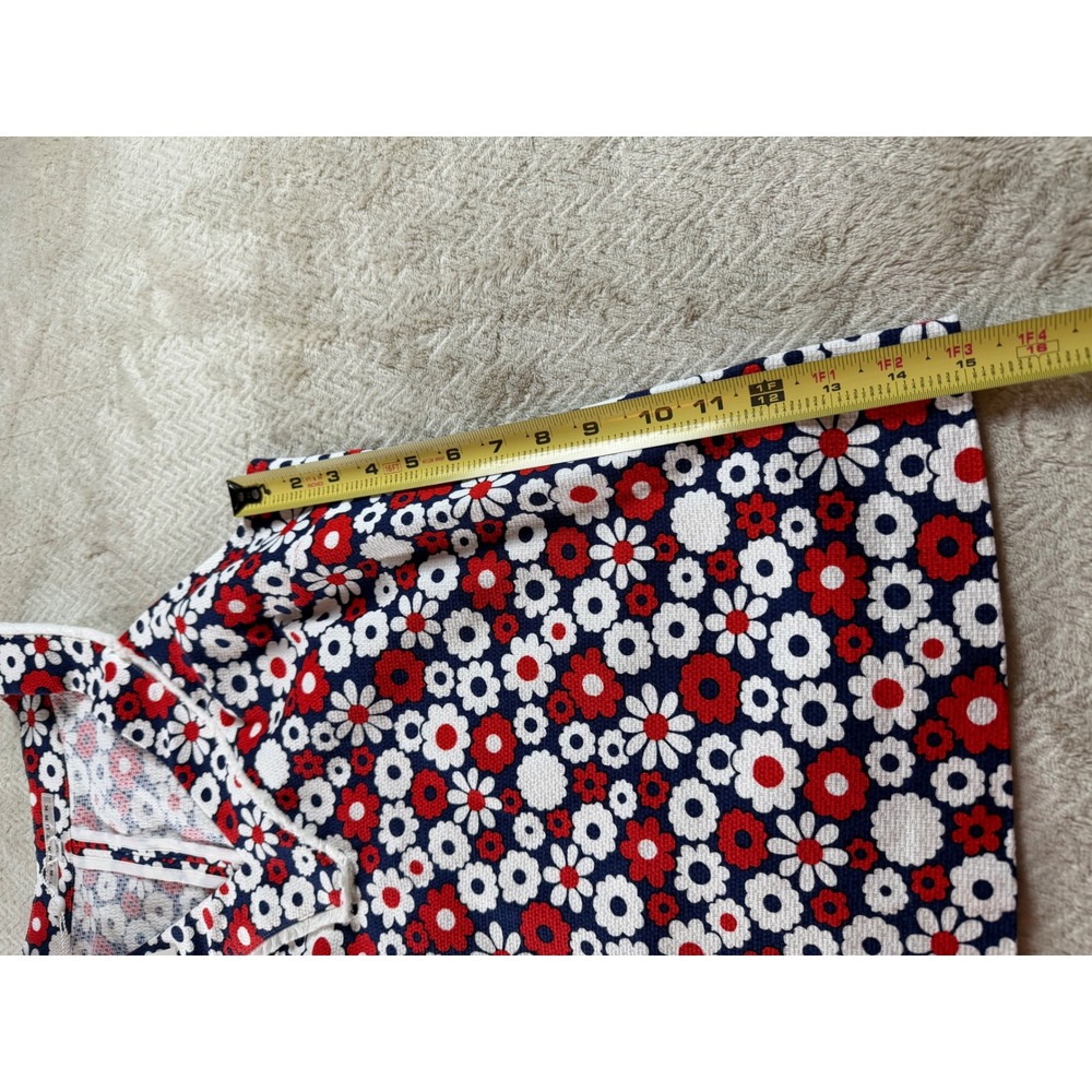 Trina Turk Womens Floral V-Neck Sleeveless Top Red White Navy Blue Size 12‎ NEW - Picture 9 of 12